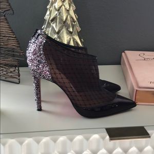 Christian Louboutin Filette Bootie 38.5